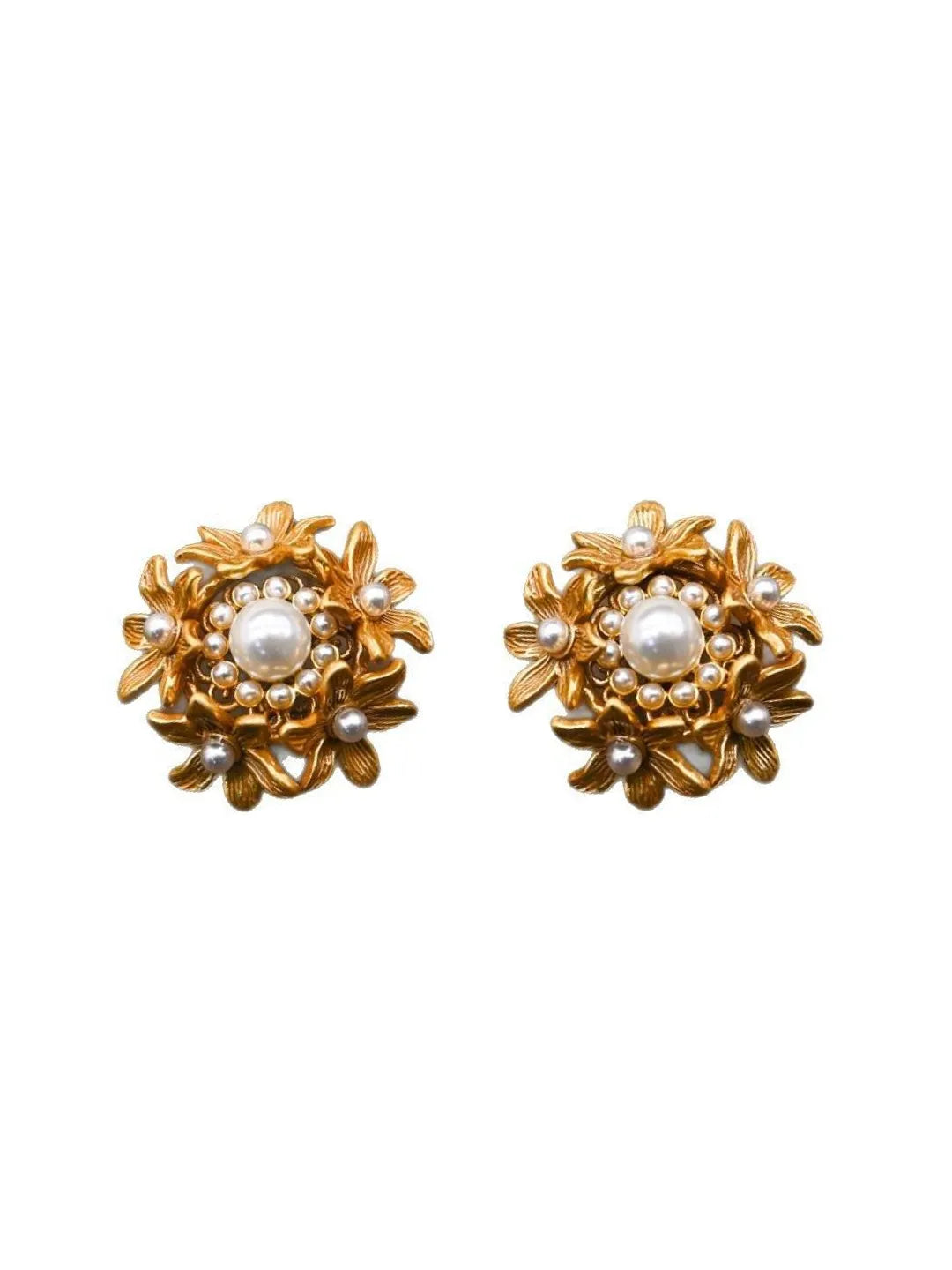 HOLLOW BLOOM EARRINGS