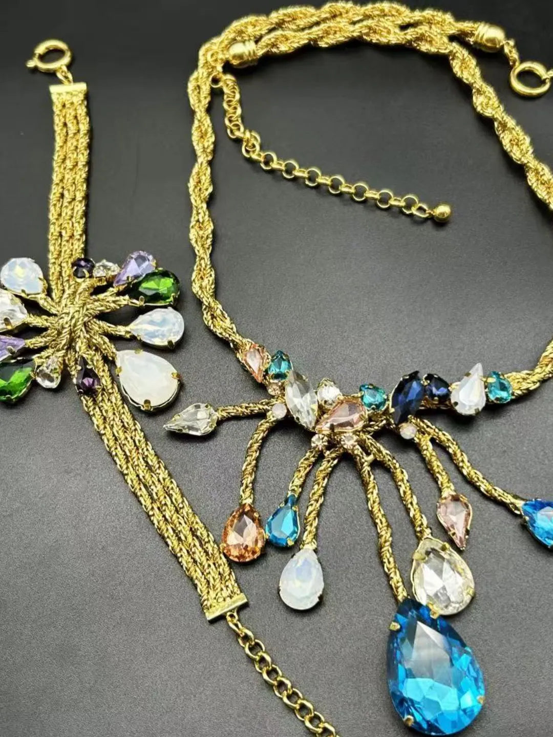 VINTAGE ORNATE GEM SET