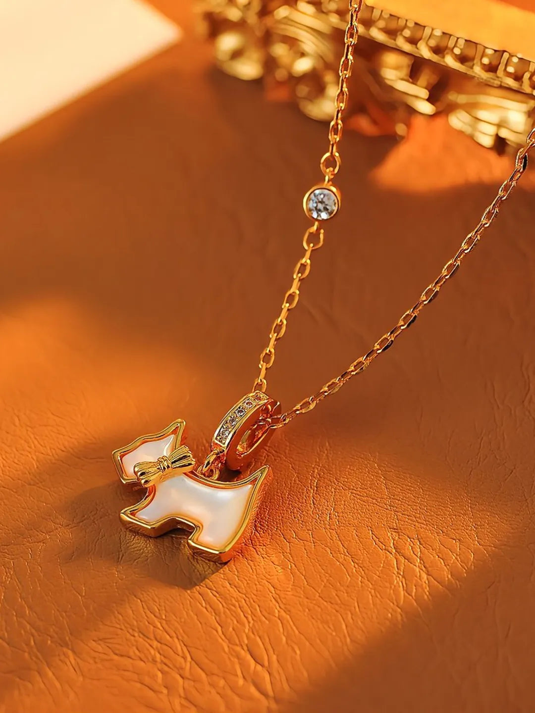 PEARL DOG CHARM NECKLACE